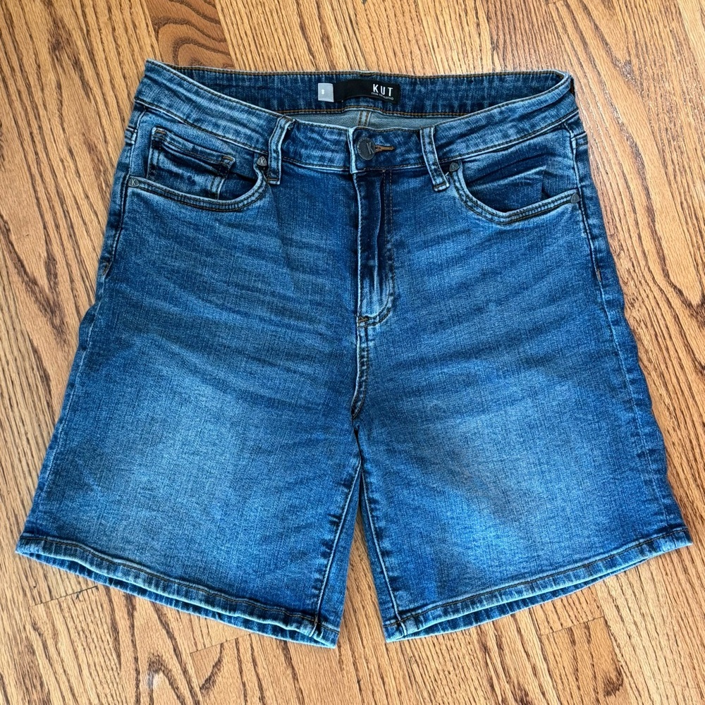 Kut from the Kloth Blue Jean Shorts size 8